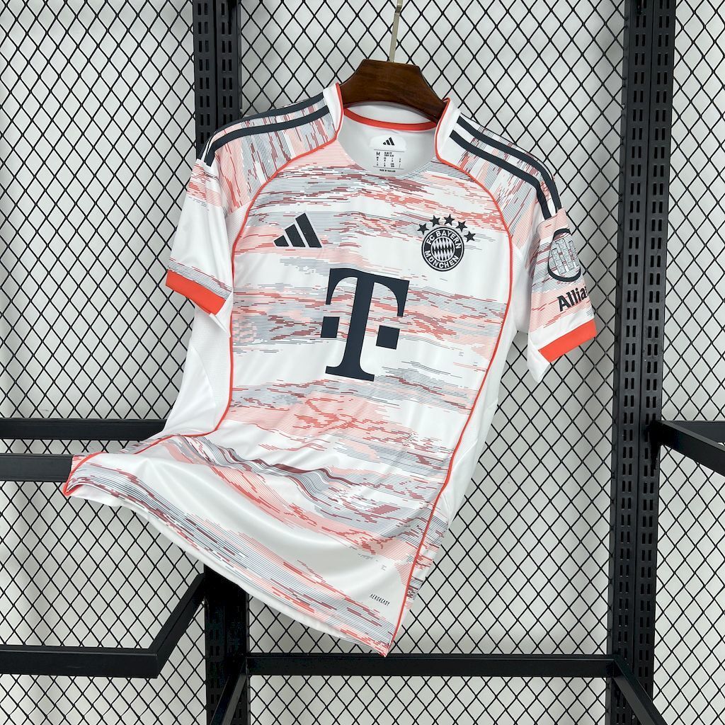 Bayern de Munique II 25/26 Torcedor Masculina